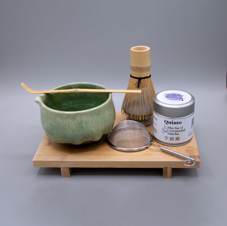 Matcha Ritual / Katakuchi Chawan Gin