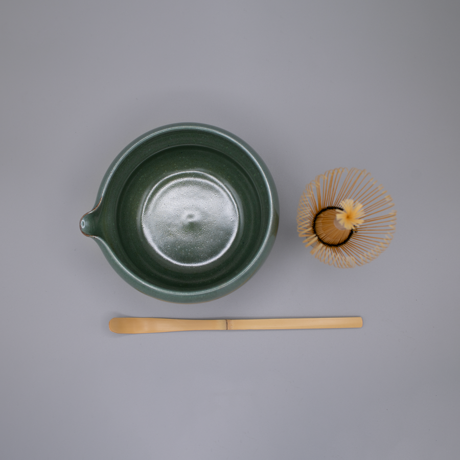 Matcha Ritual / Katakuchi Chawan Hannikamu