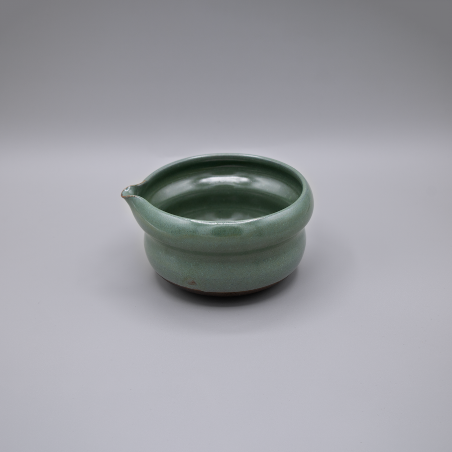 Katakuchi Chawan Hannikamu con Vertedero / Pieza única, hecha a mano