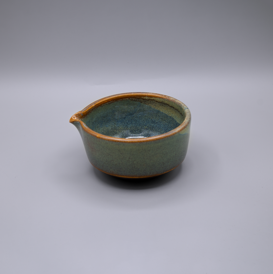 Matcha Ritual / Katakuchi Chawan Suna