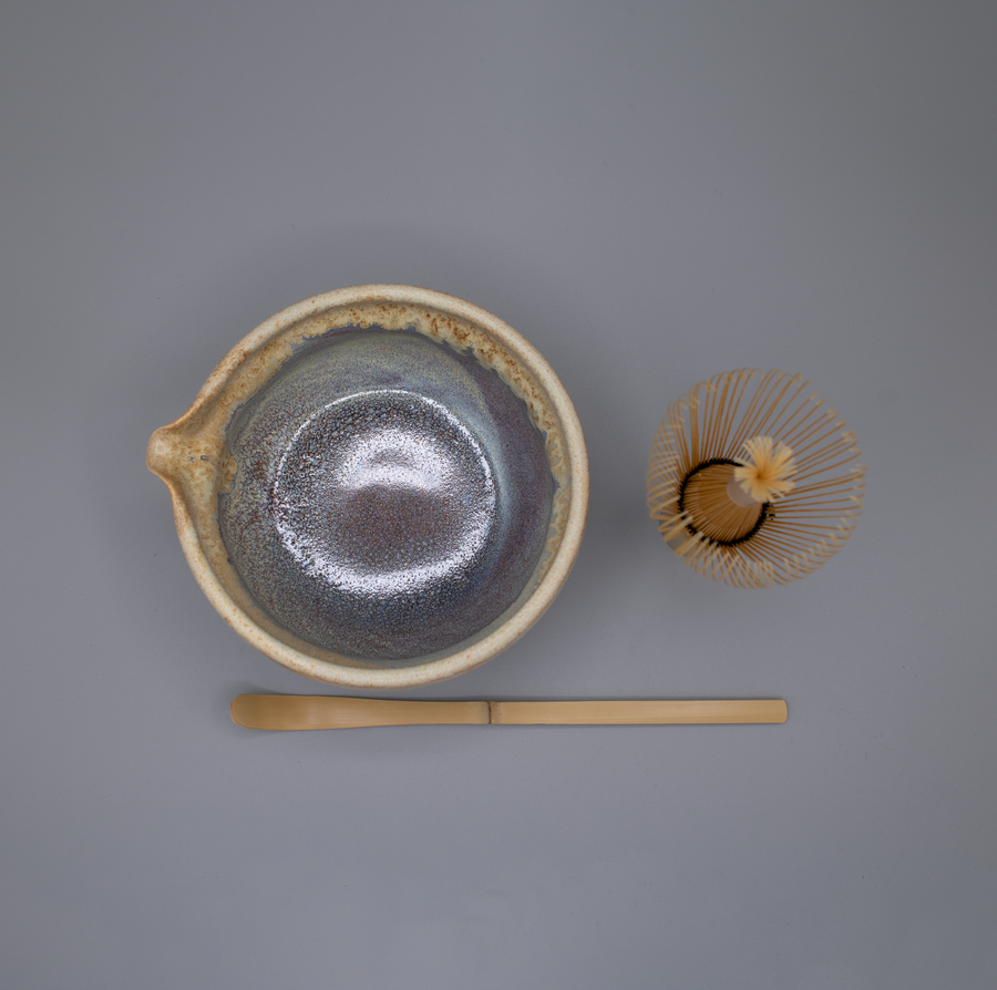 Katakuchi Chawan Yume con Vertedero / Pieza única, hecha a mano